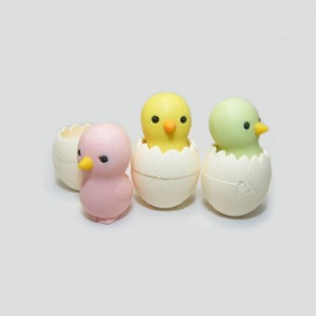 Goma Iwako Pollito 