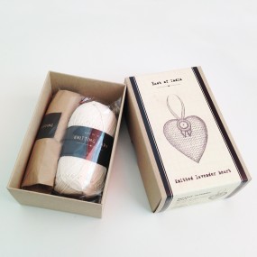 Knitting Kit Coraz�n Lavanda